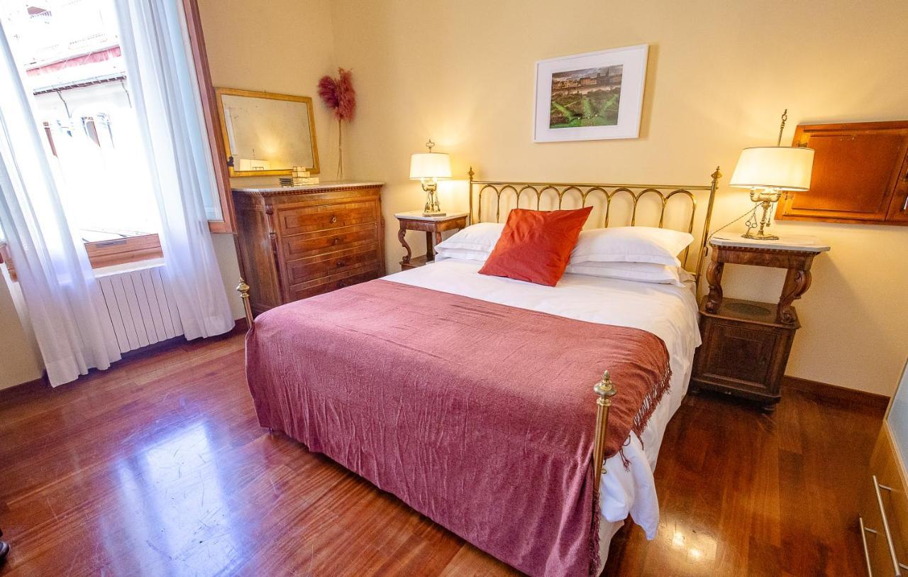 Acacia Firenze -tulipano * Florencia